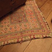 Petit tapis de table (Rajasthan), usé